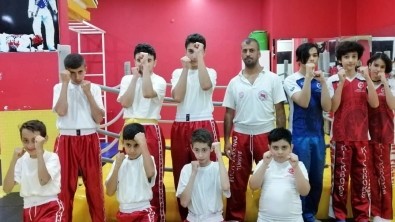 malatya Doğuş kickboks seansı