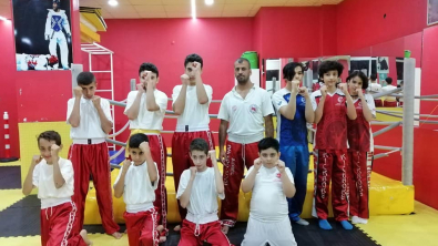 Doğuş Spor Kickboks Hocamız Ömer Engin Kademe Antrenörlük Kursunda