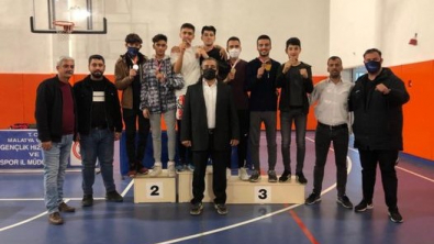 Doğuş Spor Wushu Cumhuriyet kupasında 7 altın Madalya