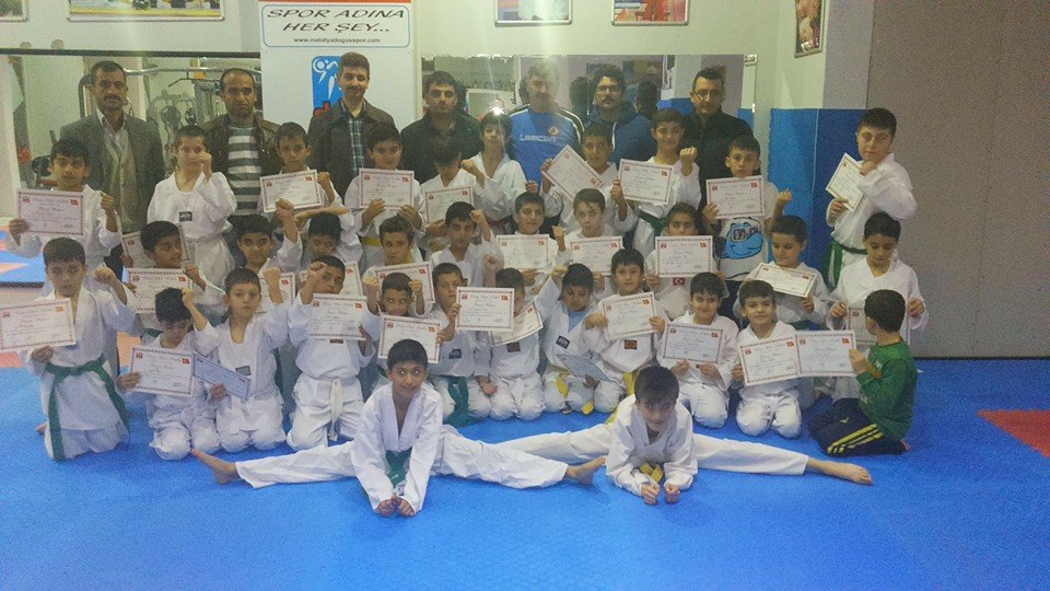 Doğuş spor kulübü Taekwondocuları Diplomalarını Hafta sonu aldılar...