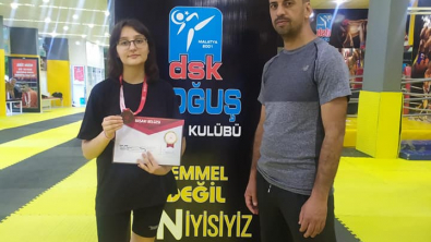 Malatya Doğuş Spor Muaythaı  Bıranşında  2 Madalya