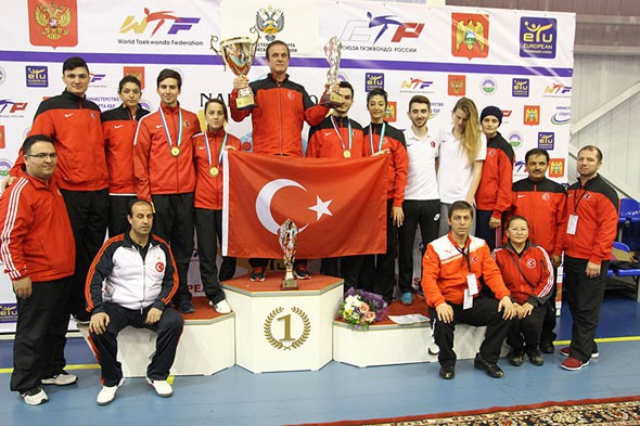 TAEKWONDO BÜYÜK BAŞARI YAKALADI ÜLKEMİZİN GURURU OLDU.