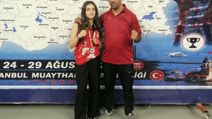 Ayşenur Kızılkaya'dan Gümüş Madalya