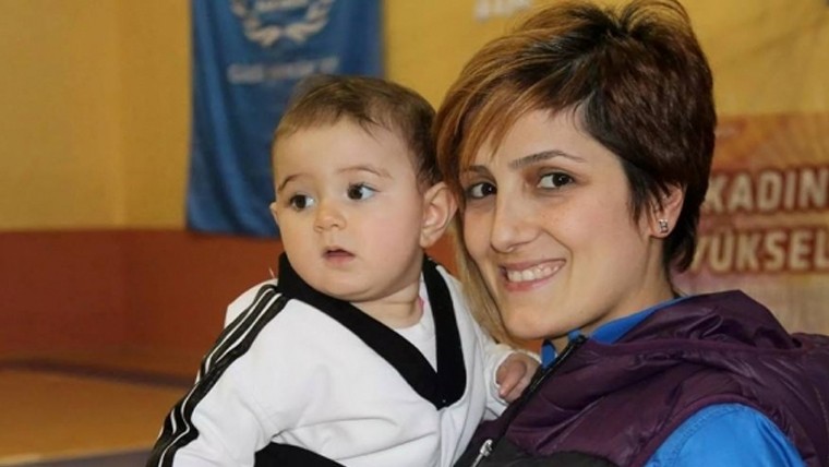 SAFİYE YALÇIN TÜRK İKİ MADALYA KAZANDI