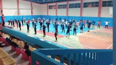 Evde Kal spor yap Kaptan Mehmet Hocamız 2